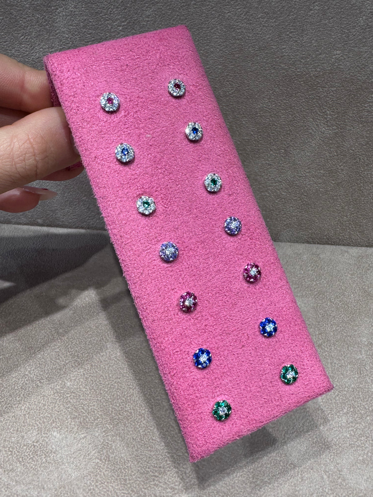 Orecchino Magic Mini