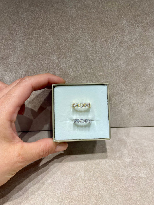 Anello Mom
